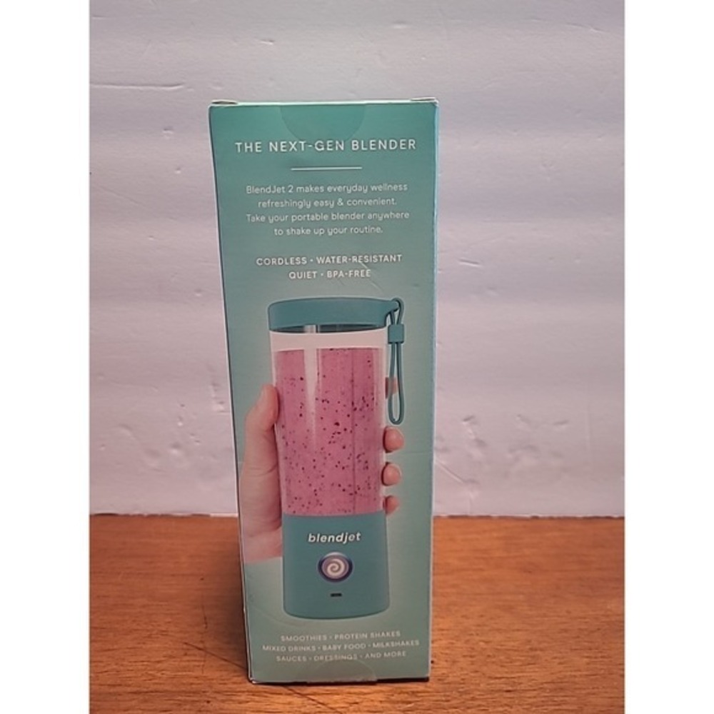 BLENDJET 2 Cordless USB Rechargeable Portable Blender 16 oz Mint‎ NIB - Picture 3 of 6